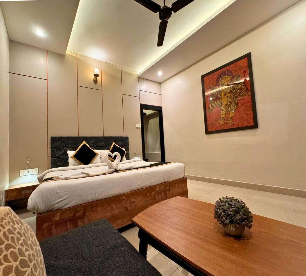Hotel Runway Inn Pura Raghunāth Kültér fotó